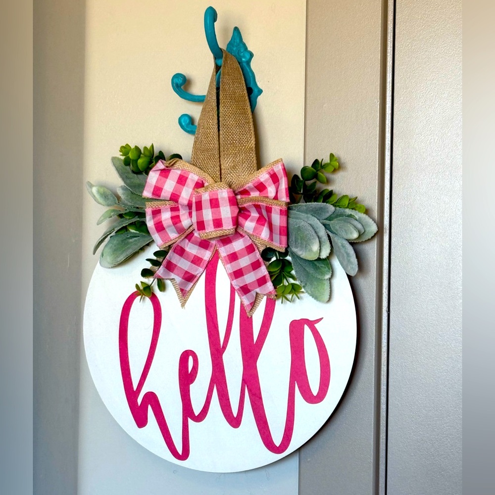 Adorable decor. 3 diff styles. 1- Hello 2- Sweet Home 3- Hello Summer w/ Stripes